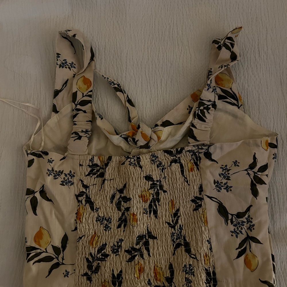 Floral Print Sleeveless Top